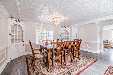 58 Allen Avenue Extension Falmouth ME 04105