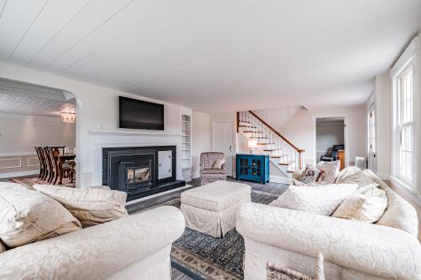 58 Allen Avenue Extension Falmouth ME 04105