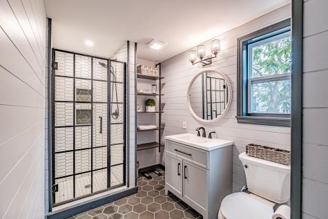 58 Allen Avenue Extension Falmouth ME 04105