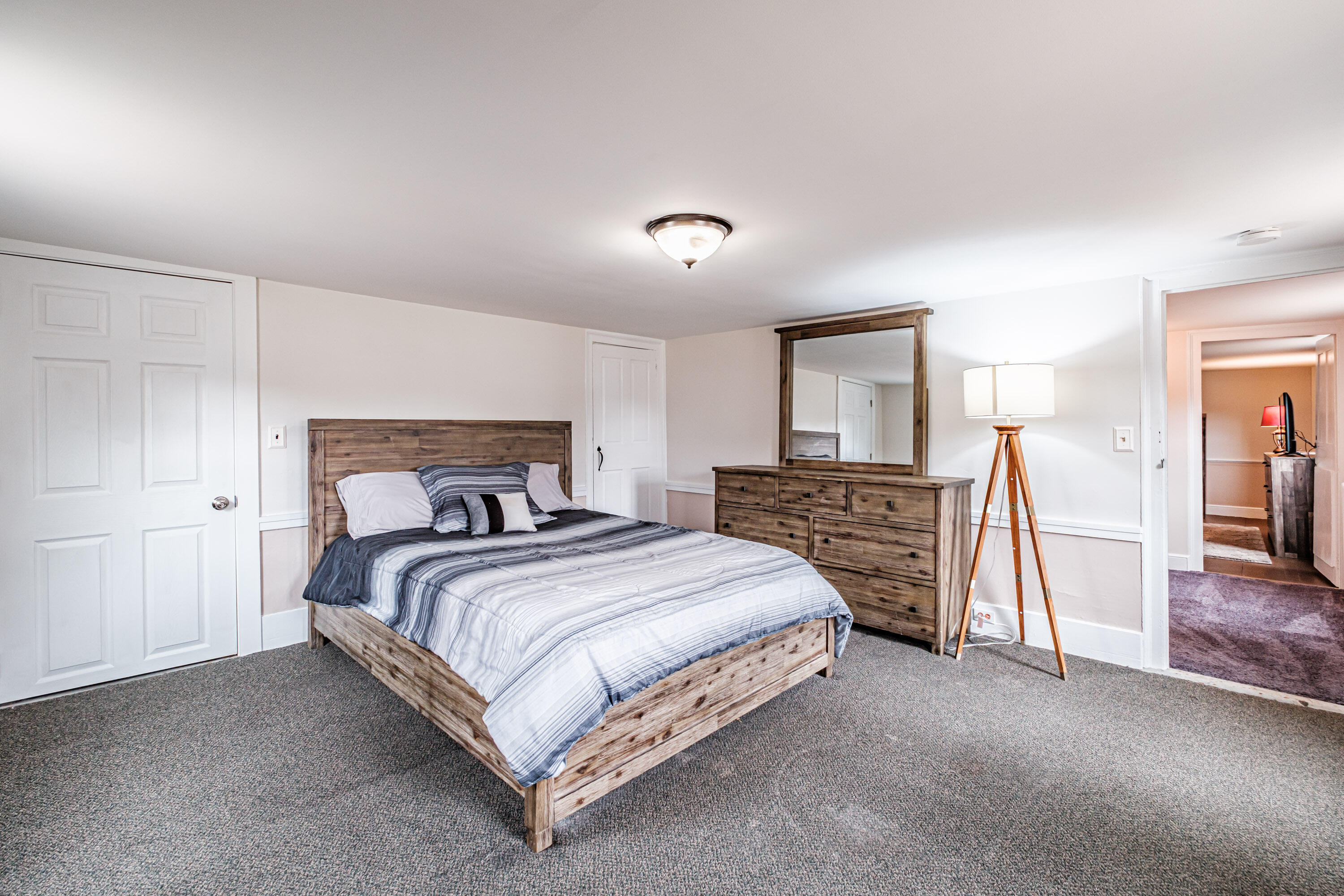 58 Allen Avenue Extension Falmouth ME 04105