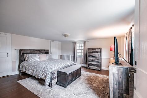 58 Allen Avenue Extension Falmouth ME 04105