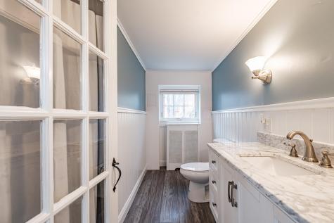 58 Allen Avenue Extension Falmouth ME 04105