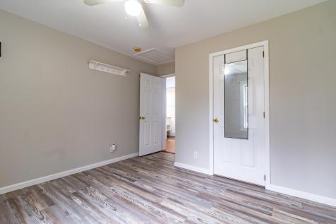 392 Bay Road Brooklin ME 04616