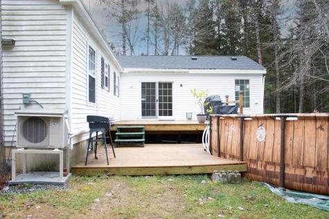 392 Bay Road Brooklin ME 04616