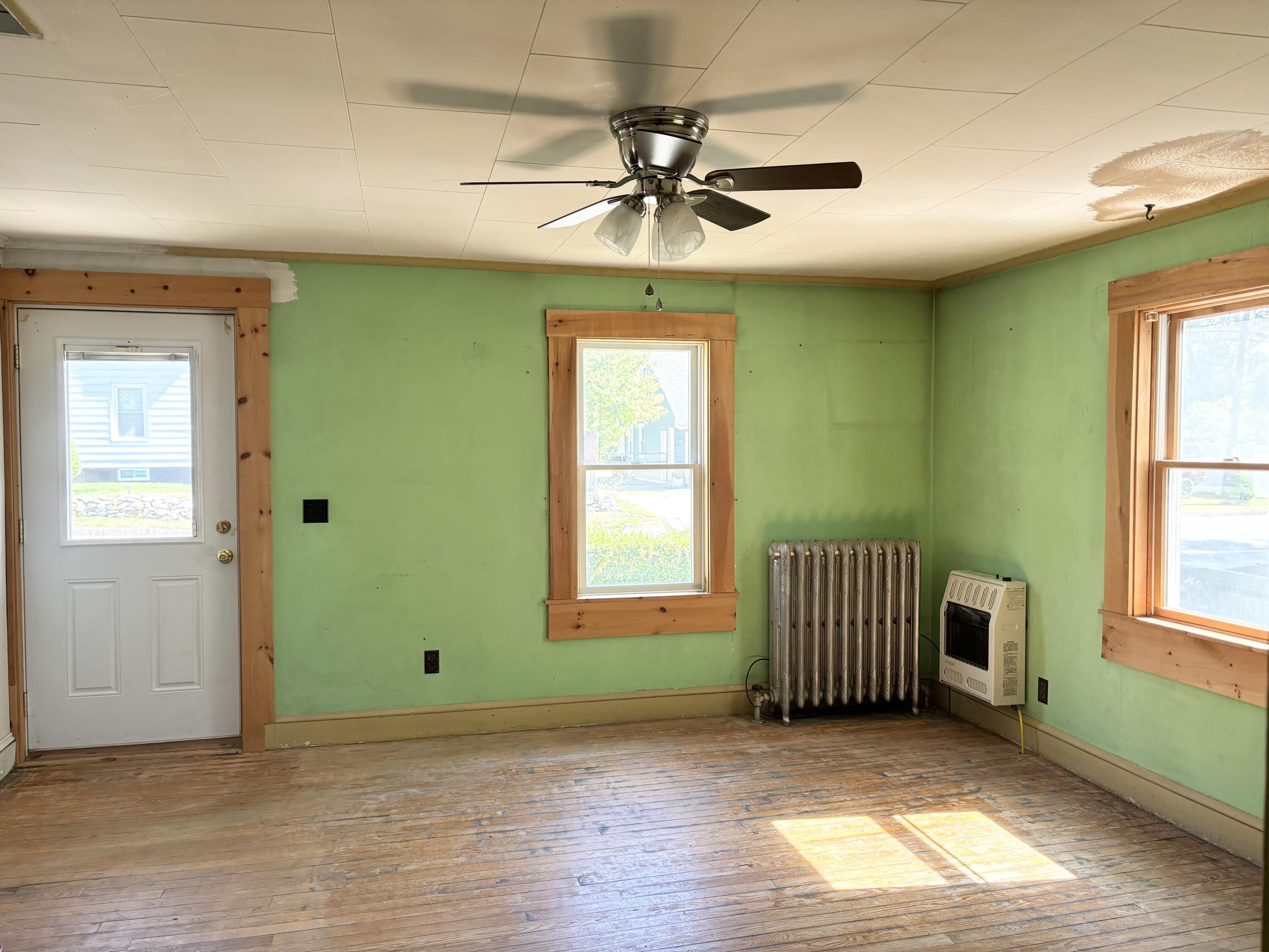 159 S Main Street Auburn ME 04210