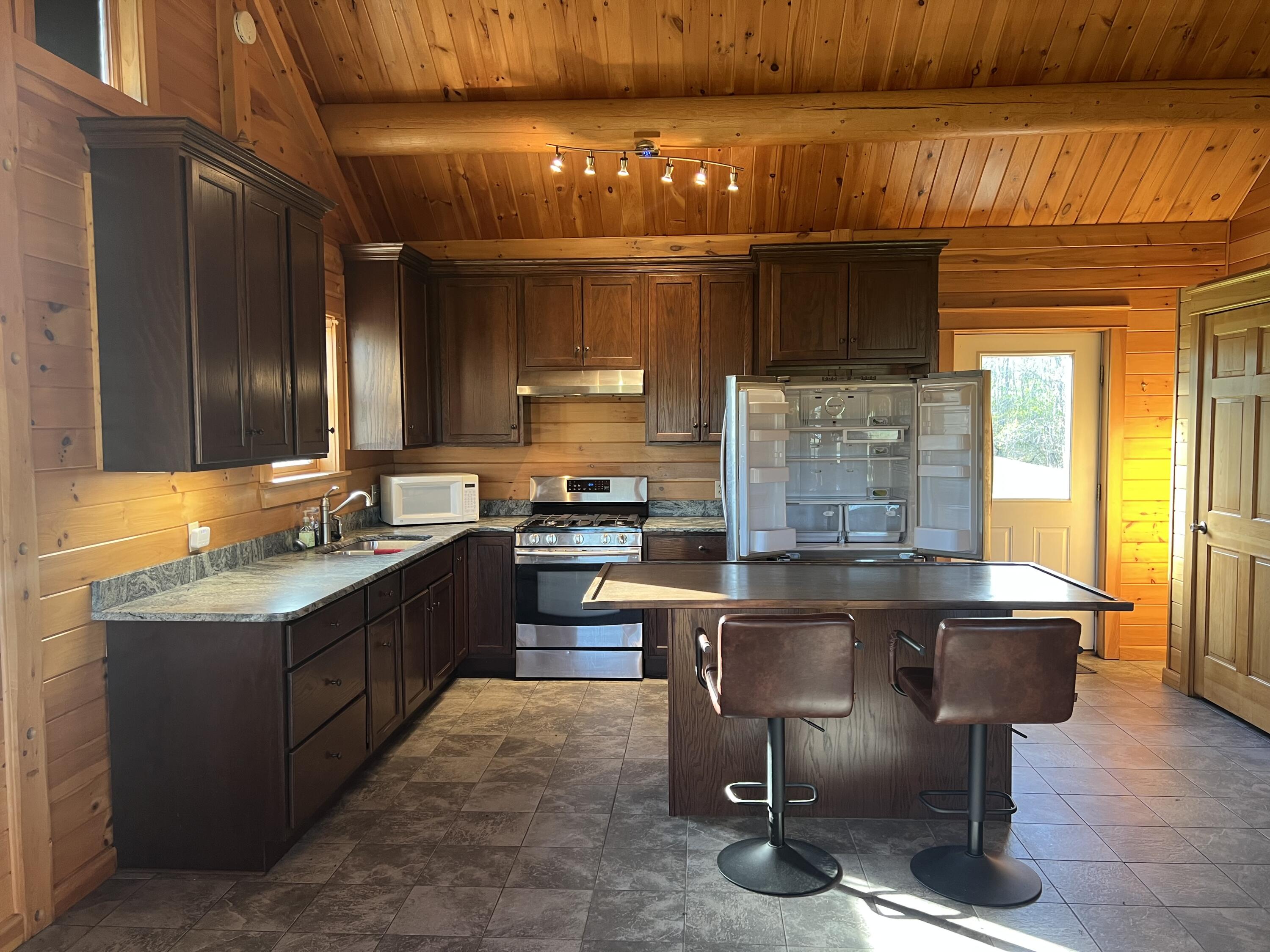 32 Penny Royal Lane Jackson ME 04921