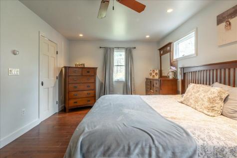 20 Spahr Road Washington ME 04574