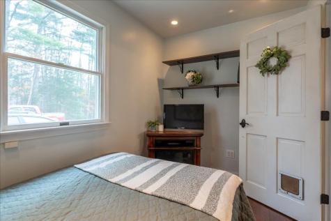 20 Spahr Road Washington ME 04574