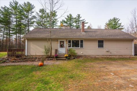 20 Spahr Road Washington ME 04574