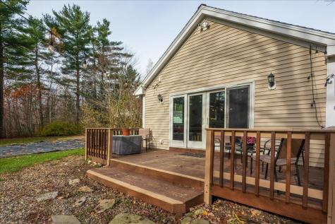 20 Spahr Road Washington ME 04574