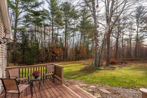 20 Spahr Road Washington ME 04574