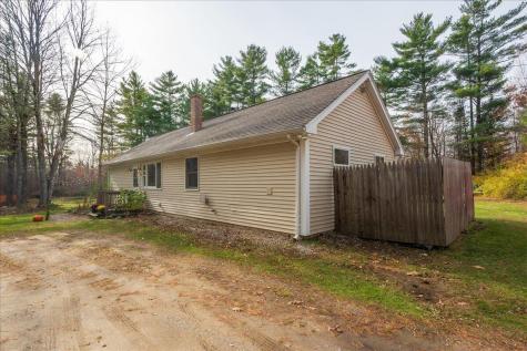 20 Spahr Road Washington ME 04574