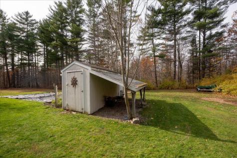 20 Spahr Road Washington ME 04574