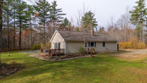 20 Spahr Road Washington ME 04574