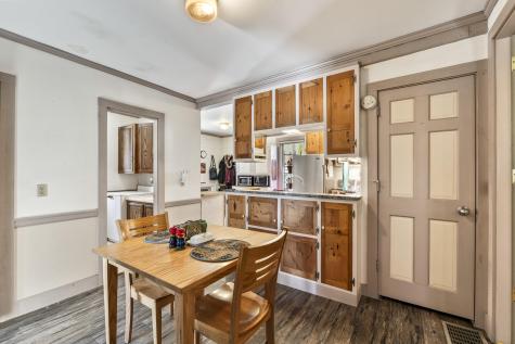 38 Main Street Topsham ME 04086