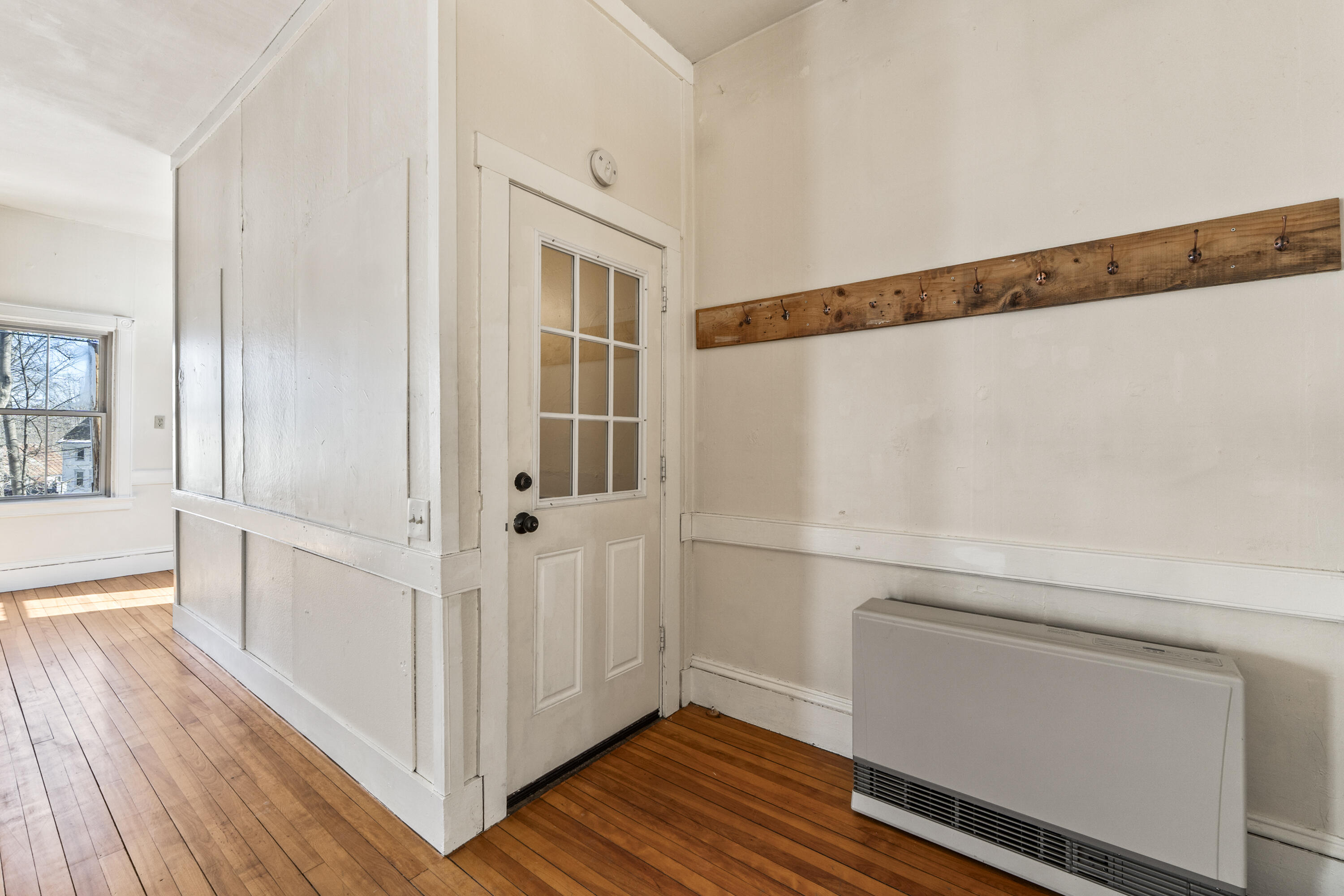 38 Main Street Topsham ME 04086