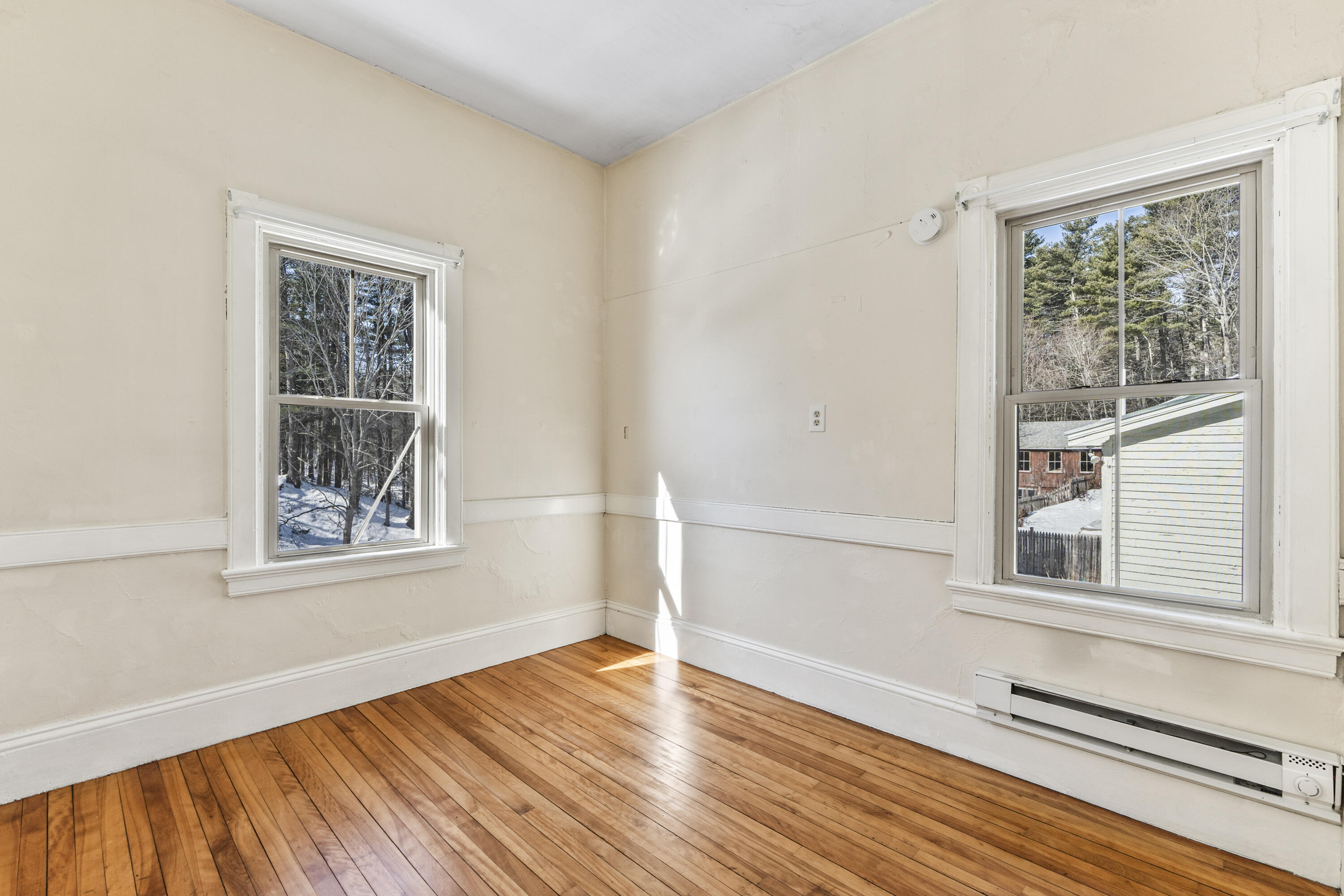 38 Main Street Topsham ME 04086