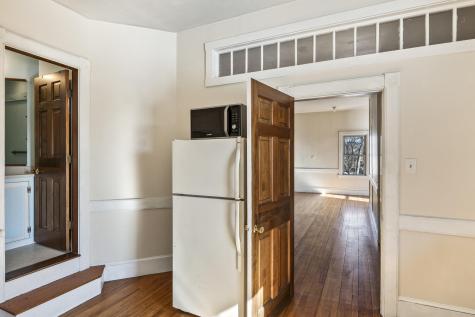 38 Main Street Topsham ME 04086