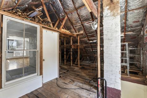 38 Main Street Topsham ME 04086