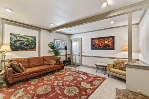 38 Main Street Topsham ME 04086