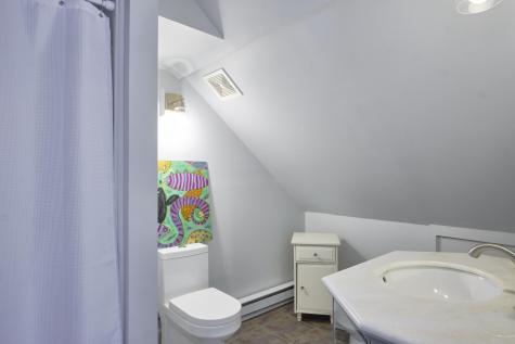 25 Brixham Road York ME 03909