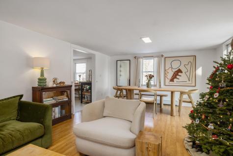 42 Tilton Avenue Kittery ME 03904