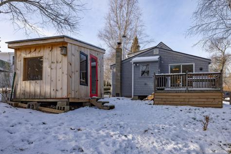 42 Tilton Avenue Kittery ME 03904