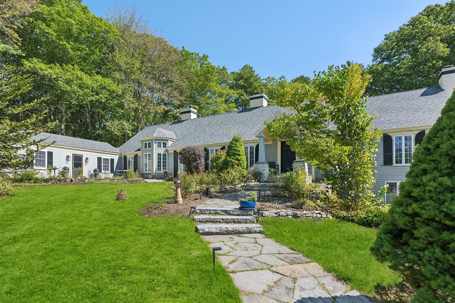 17 Juniper Knoll Kennebunkport ME 04046