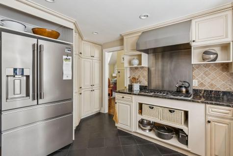 17 Juniper Knoll Kennebunkport ME 04046