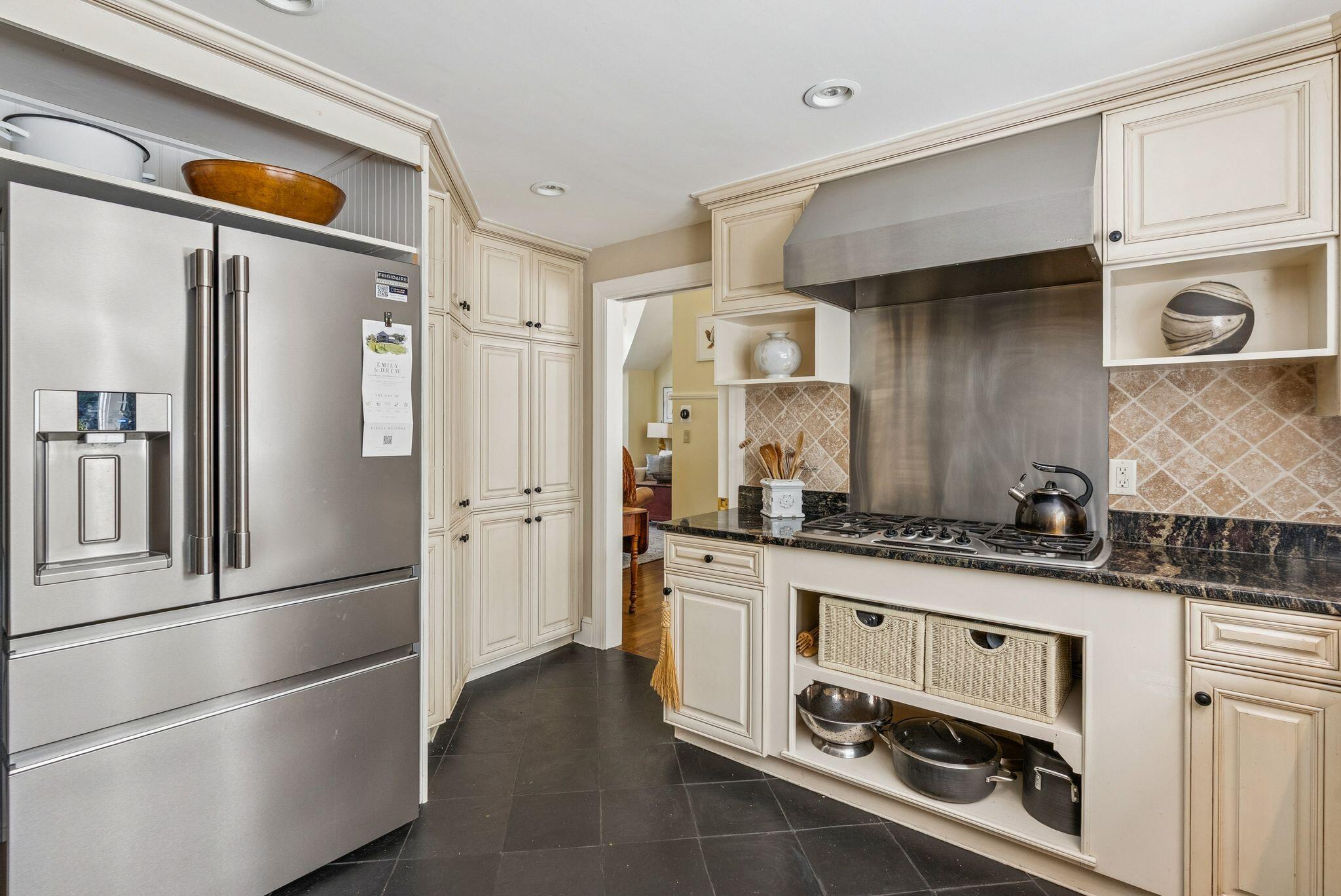 17 Juniper Knoll Kennebunkport ME 04046