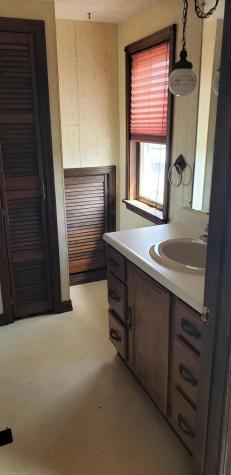 22 Louise Street Auburn ME 04210