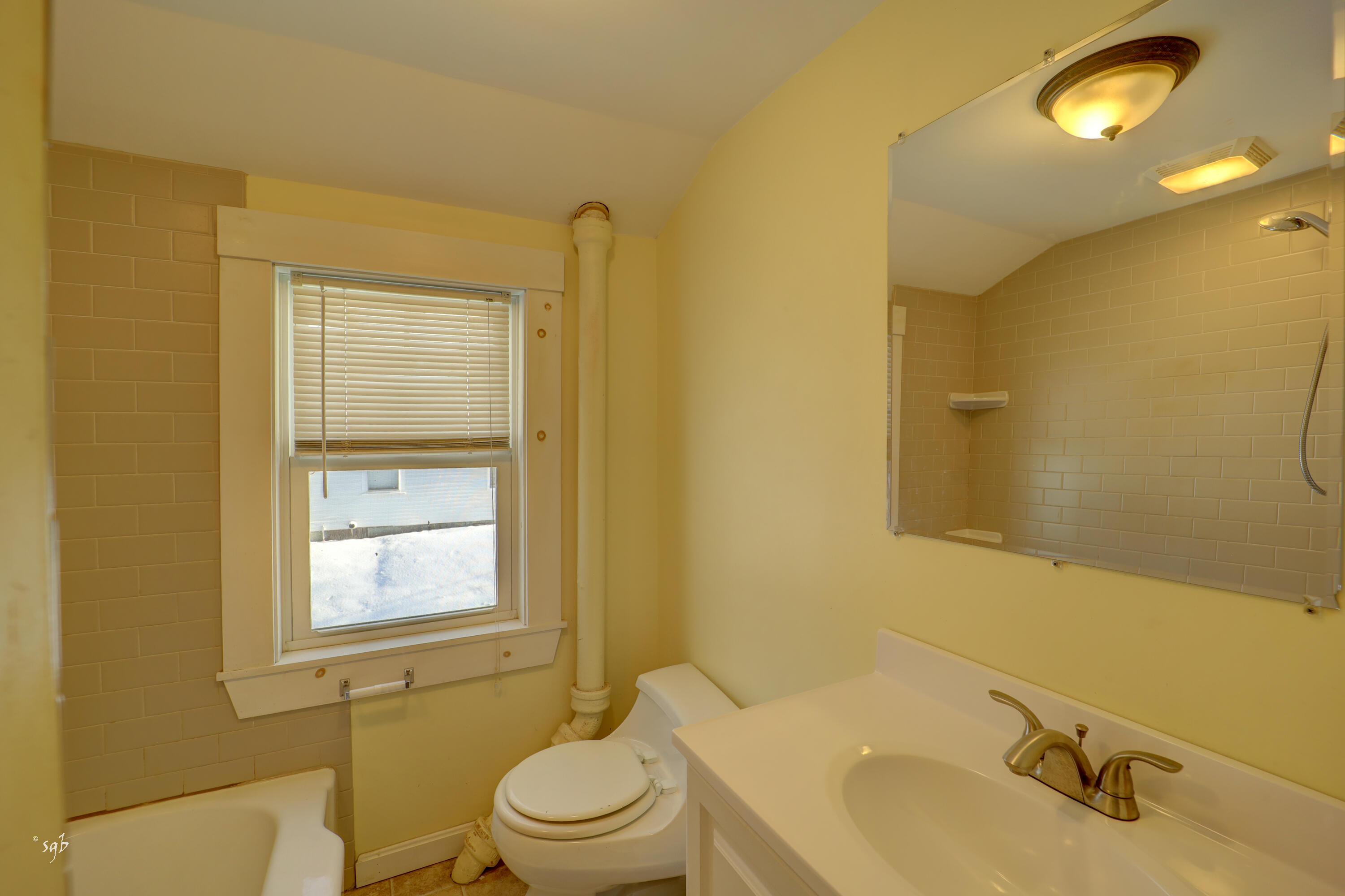 140 Castine Road Orland ME 04472