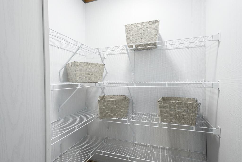 32 Rosie Lane Pittston ME 04345