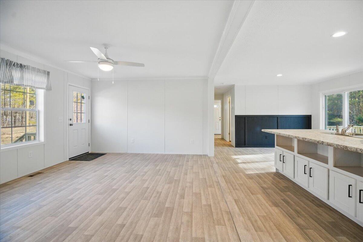 32 Rosie Lane Pittston ME 04345