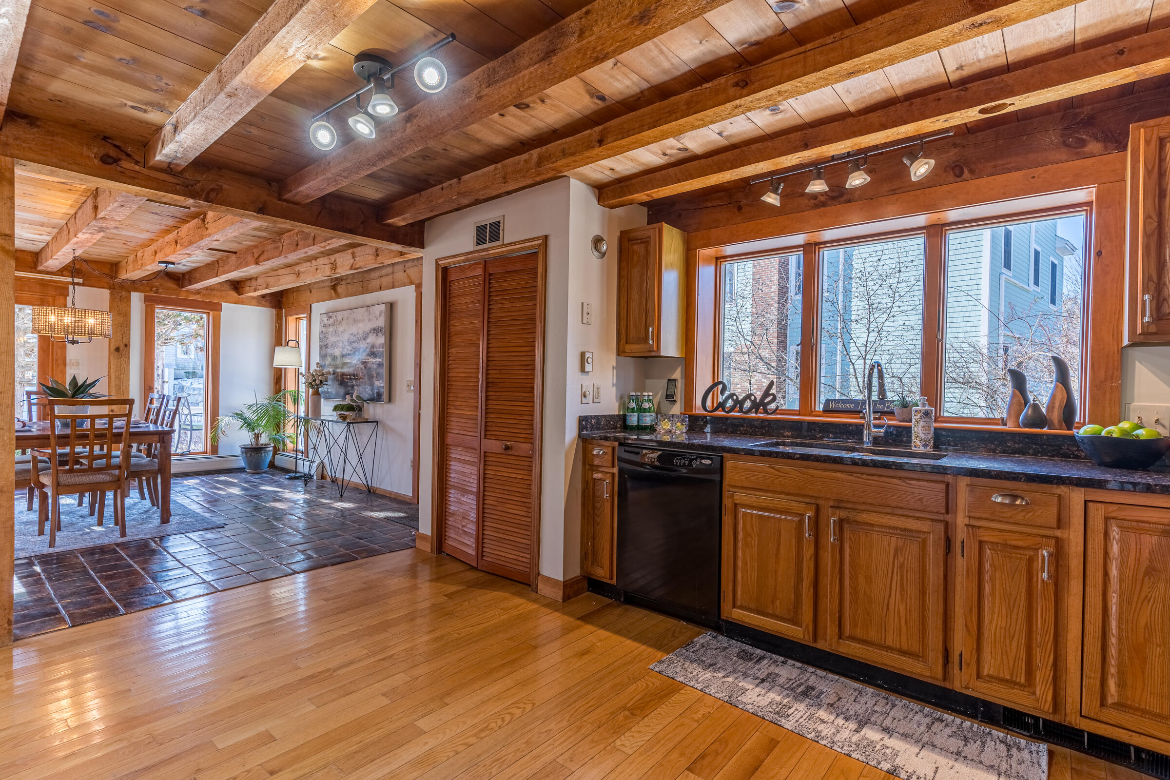 76 Nubble Road York ME 03909