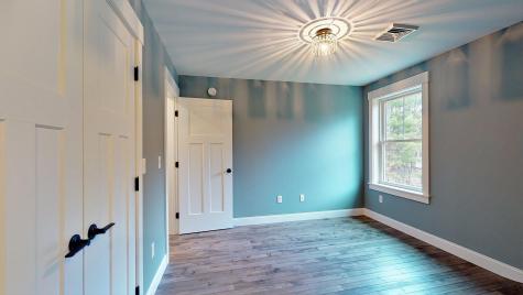 10 Cider Mill Lane Standish ME 04084