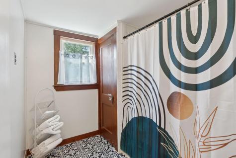 33 Weymouth Street Brunswick ME 04011