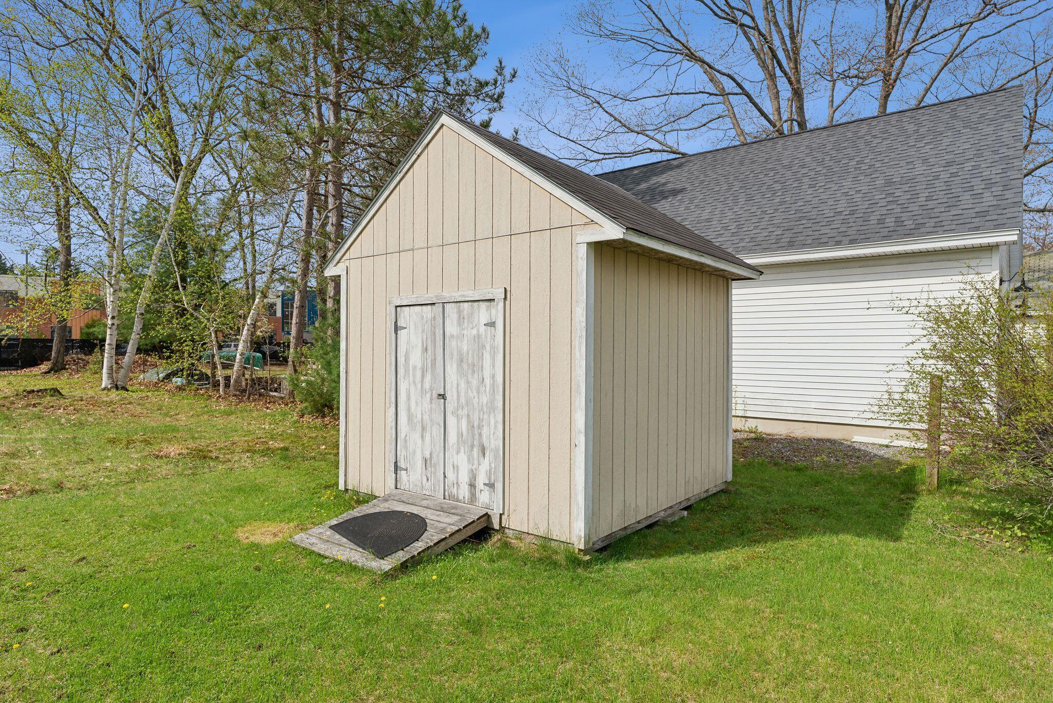 33 Weymouth Street Brunswick ME 04011