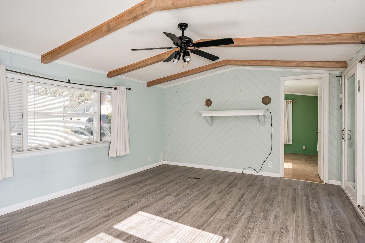 39 Pine Hill Park Berwick ME 03901