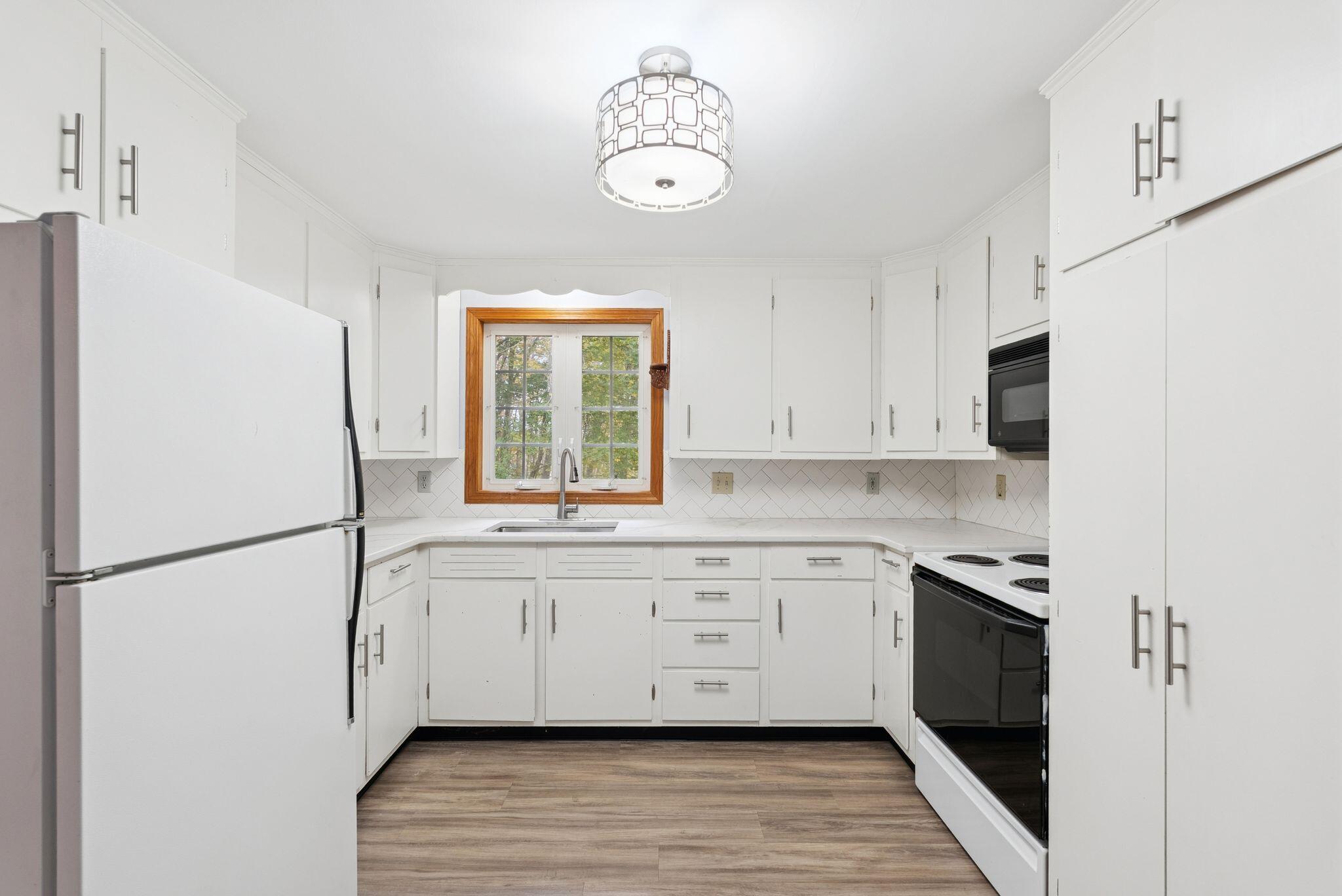 44 Brown Street Kennebunk ME 04043