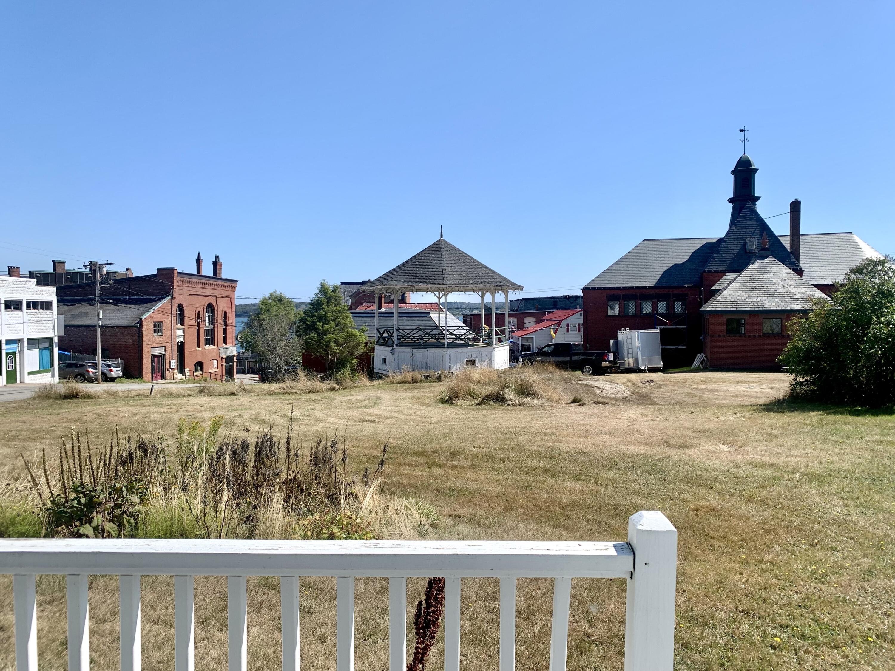 2 & 4 Dana Street Eastport ME 04631