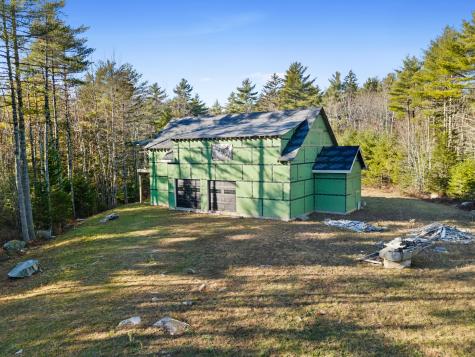 16 Crowley Road Lincolnville ME 04849