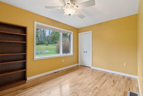 33 Hanscom Highway Holden ME 04429