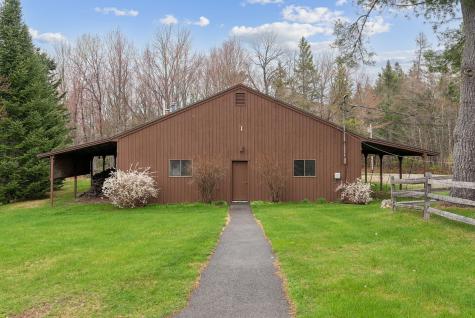 33 Hanscom Highway Holden ME 04429