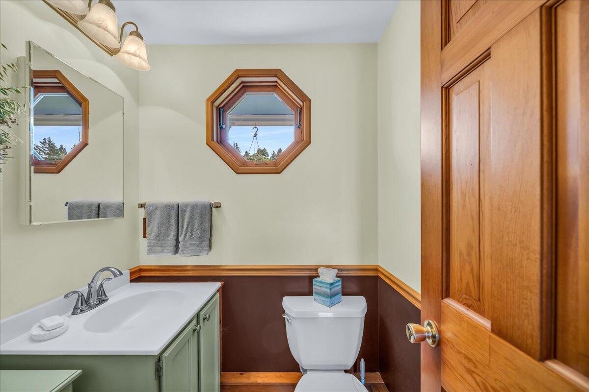 238 Back Road Brooklin ME 04616