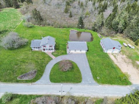 238 Back Road Brooklin ME 04616