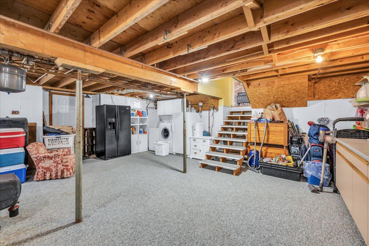 238 Back Road Brooklin ME 04616