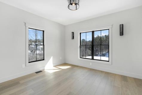 7 Meadow Brook Road Pownal ME 04069