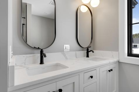 7 Meadow Brook Road Pownal ME 04069