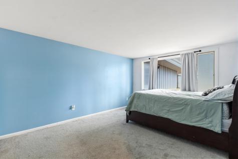7 Bayberry Lane Lewiston ME 04240